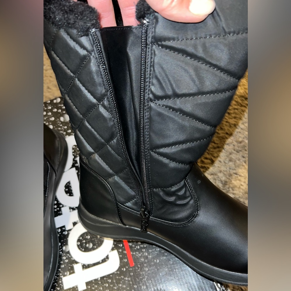 Tote’s waterproof woman’s Boots! - Picture 4 of 7